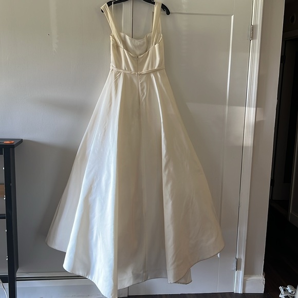 Amsale Bleecker Wedding Gown Store Floor Sample Ivory Size 10 - Picture 15 of 16